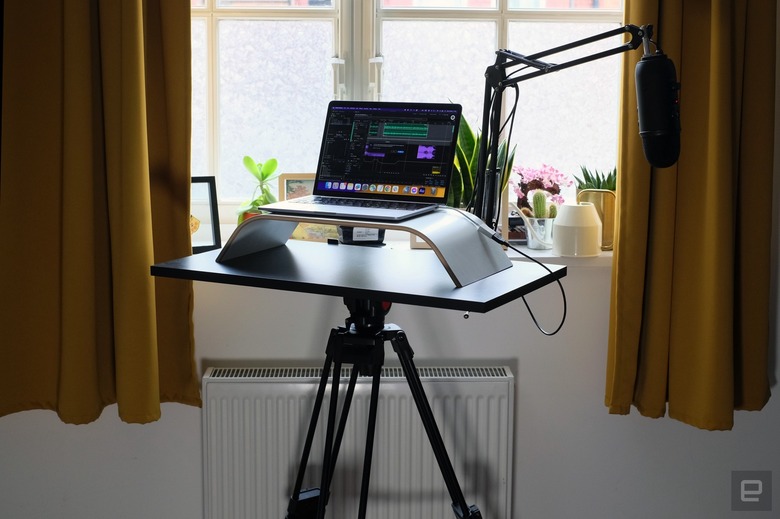 Intension Tripod Standing Desk Pro