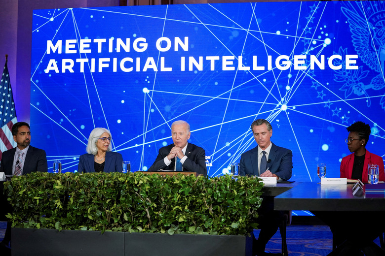U.S. President Joe Biden, Governor of California Gavin Newsom and other officials attend a panel on Artificial Intelligence, in San Francisco, California, U.S., June 20, 2023.  REUTERS/Kevin Lamarque