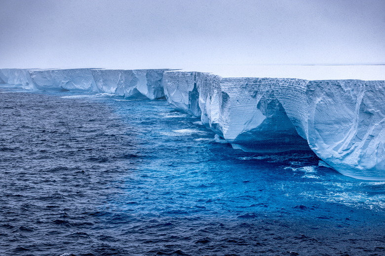 The world's largest iceberg, named A23a, is seen in Antarctica, January 14, 2024, in this picture obtained from social media.  Rob Suisted - http://naturespic.com/via REUTERS  THIS IMAGE HAS BEEN SUPPLIED BY A THIRD PARTY. MANDATORY CREDIT.