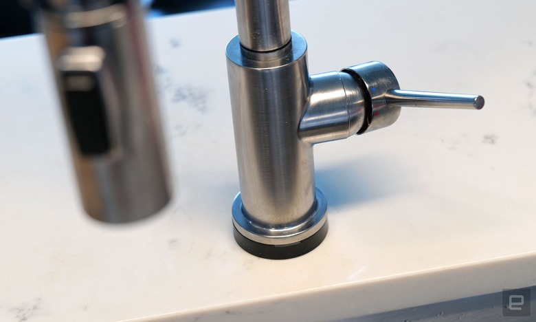 Unlike a traditional faucet, it feels like the best way to use the Touch20 tech is leaving the handle open all the time and rely entirely on touch inputs to turn the water on and off.