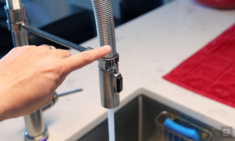 One of the really nice things about the Trinsic Pro with Touch20 is that you can basically tap anywhere on the faucet to turn the water on and off.