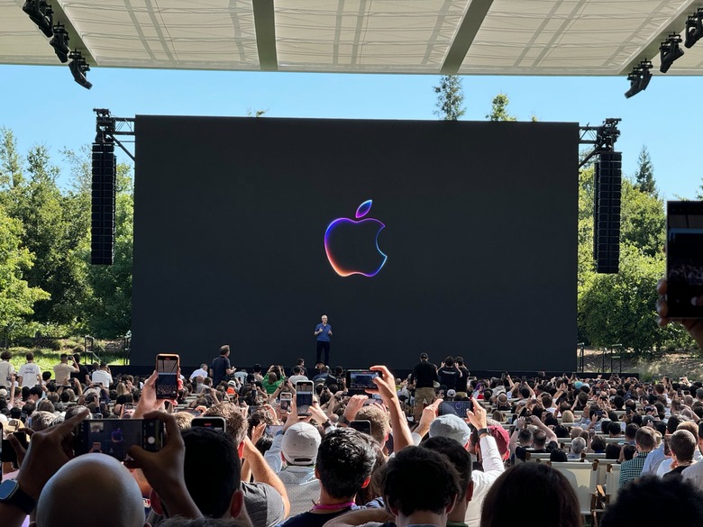 Tim Cook WWDC 2024