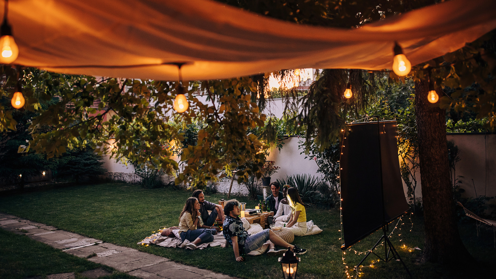 10 Smart Gadgets That Could Instantly Upgrade Your Backyard