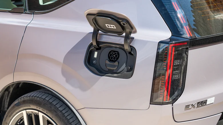 The EX60 enters a competitive segment with strong German rivals