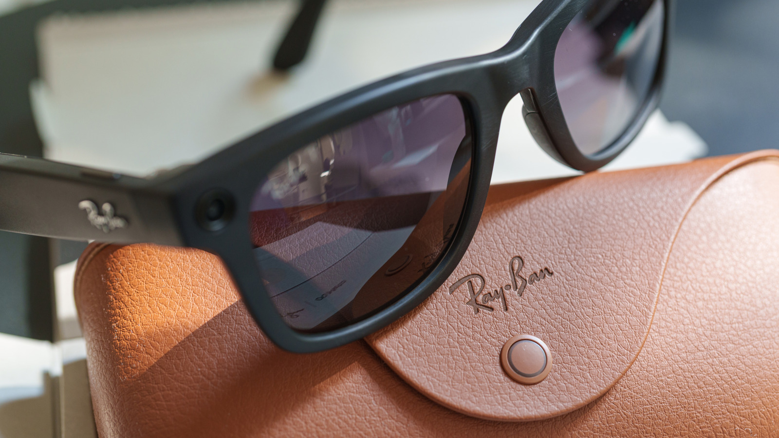 Ray-Ban Meta Glasses: 4 Privacy Settings to Fix [Full Guide]