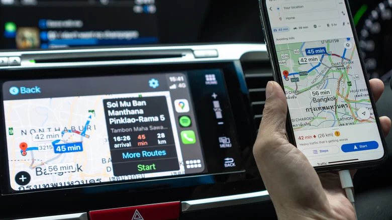 TomTom GO for clean, accurate maps