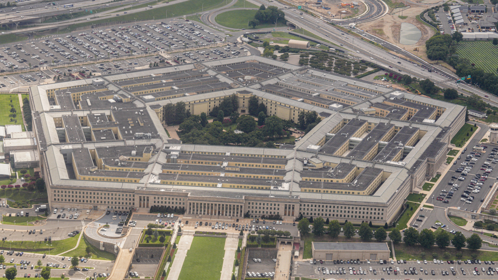 https://www.engadget.com/img/gallery/ai-almost-led-the-us-military-to-attack-china-report-says/l-intro-1789771253.jpg