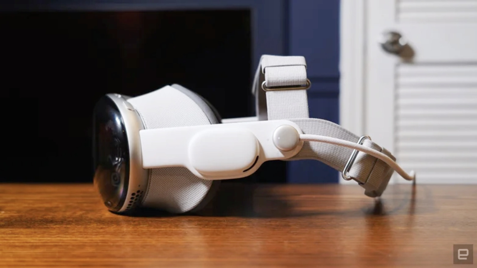 https://www.engadget.com/img/gallery/apple-vision-pro-was-used-for-a-successful-hip-surgery/l-intro-1788469479.jpg