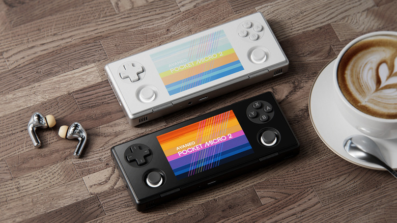 Ayaneo Pocket Micro 2: większa bateria i wyjście słuchawkowe w handheldzie wzorowanym na Game Boyu
