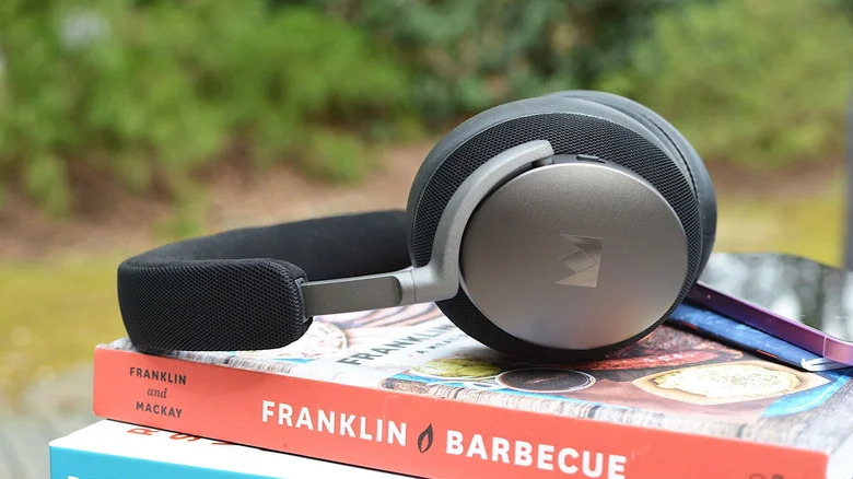 Noble Audio FoKus Apollo headphones