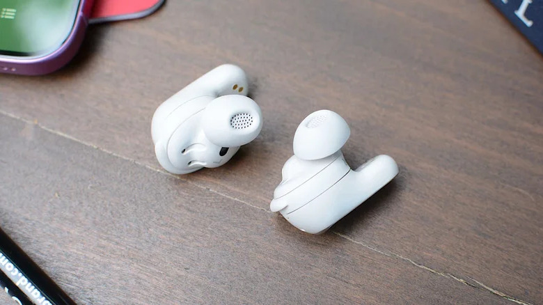 Bose's second-gen QuietComfort Ultra Earbuds.