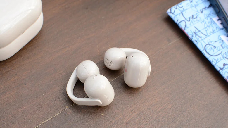Sony LinkBuds Clip earbuds.