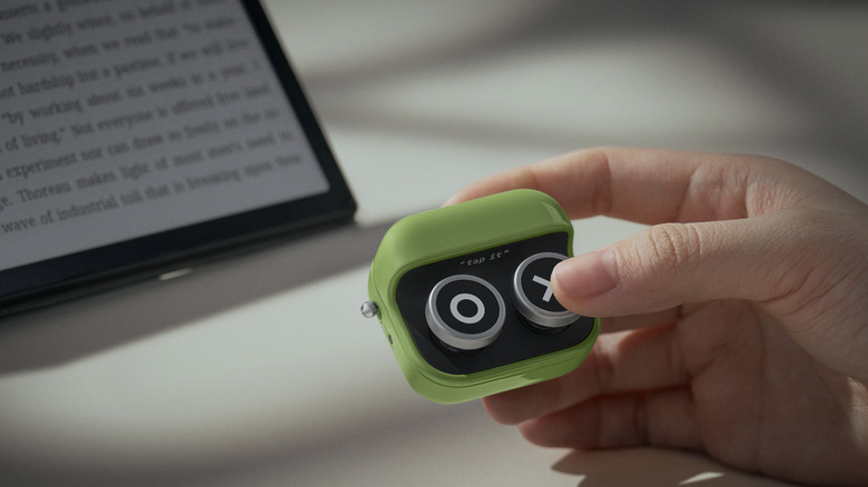 The new Tappy remote from Boox.