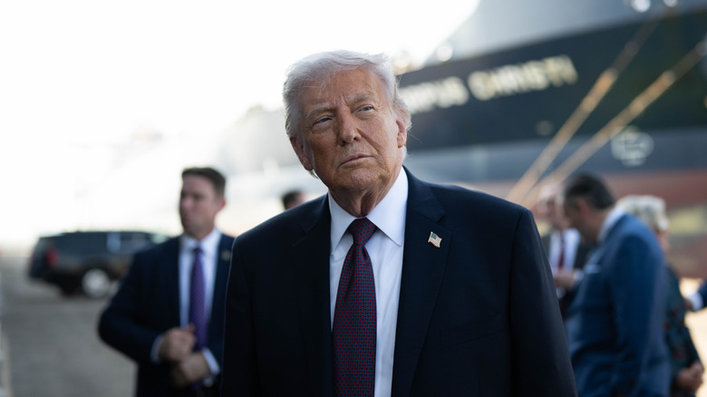 Trump kupił akcje spółek technologicznych w dniu ogłoszenia planu działań ws. AI