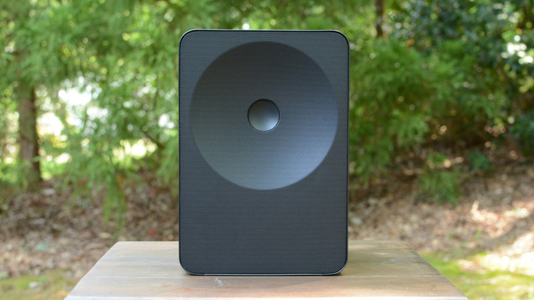 The Samsung Music Studio 7 speaker.