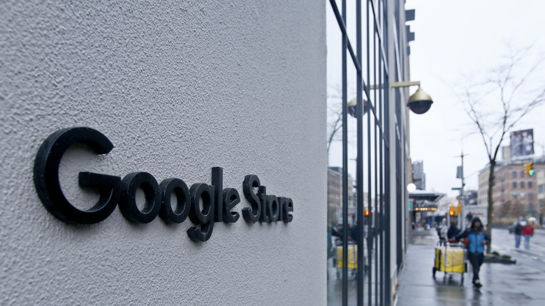 Google Store is written on the side of a building.