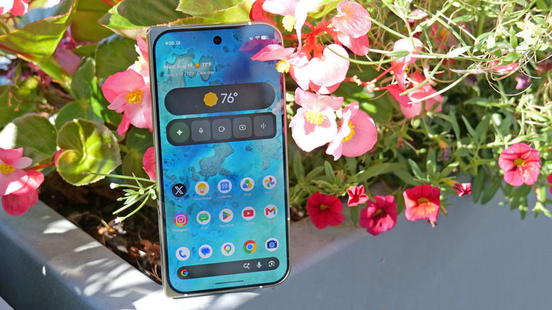 As before, the Pixel 11 Pro Fold features a 6.5-inch OLED cover display.