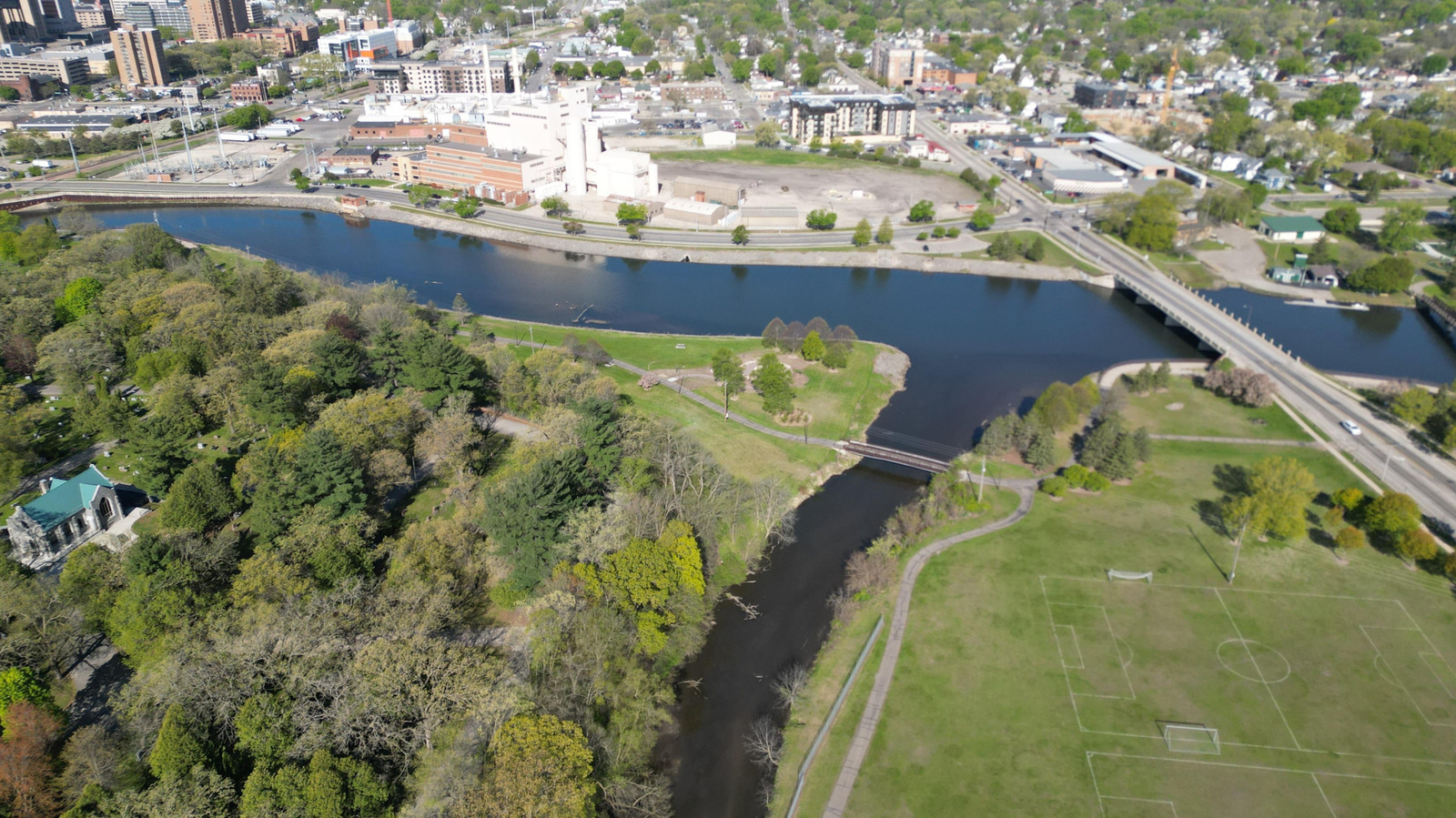 Google pledges to replenish more water than it uses at data centers by 2030