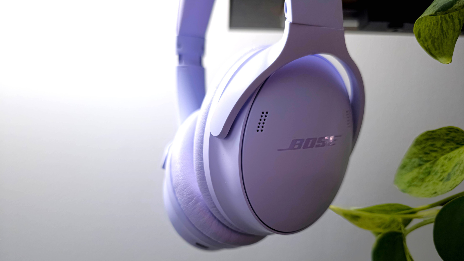 Here's why you shouldn't buy new headphones without Bluetooth multipoint