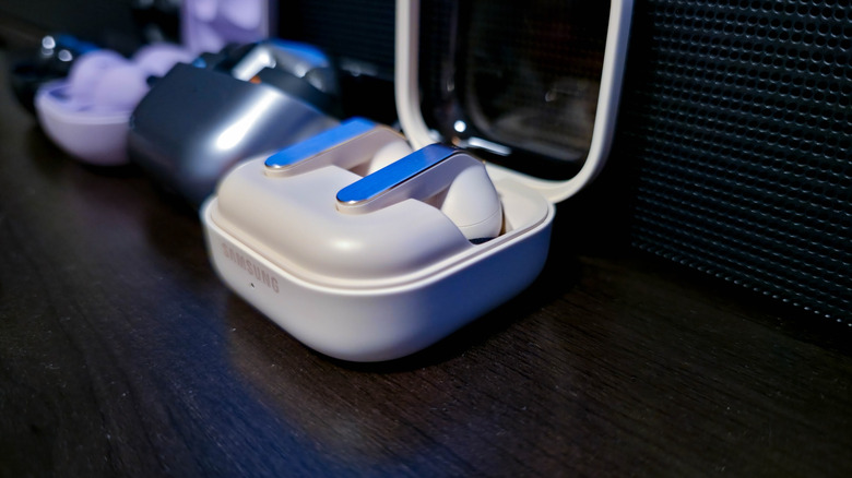 Samsung Galaxy Buds 4 Pro with other Galaxy Buds models on shelf