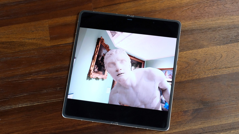 Image of the Honor Magic V6
