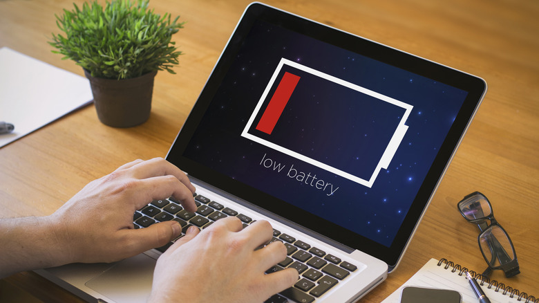 Image of laptop on low battery.
