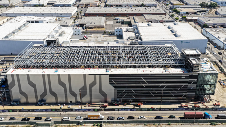 An aerial photo of a data center in California.
