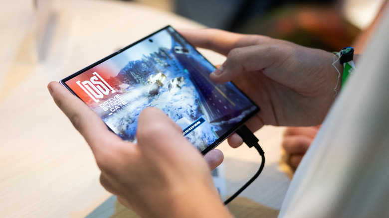 An app running fullscreen on a Samsung Galaxy Z Fold 8.