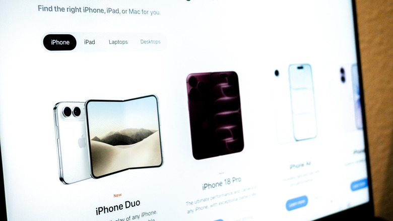 Apple's online store showing the iPhone Duo and the iPhone 18 Pro.