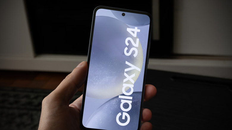 Samsung Galaxy S24 being held.