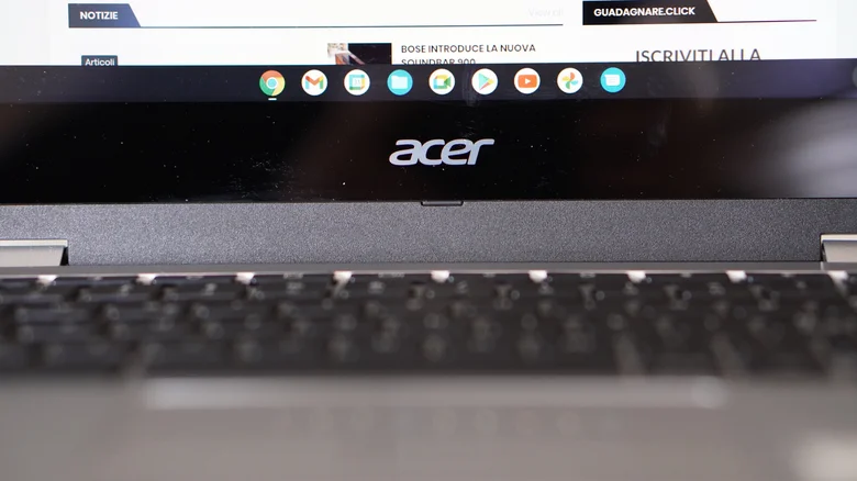 The ChromeOS taskbar on an Acer laptop.