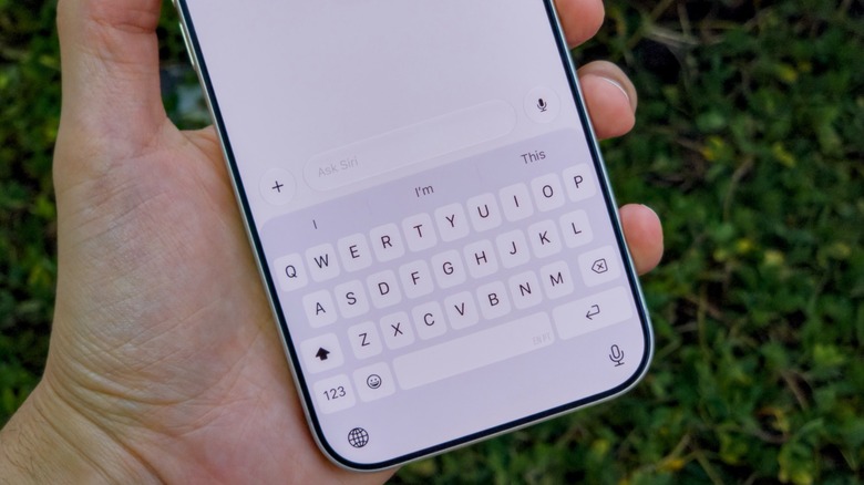 The chat interface in the new Siri app on iOS 27.