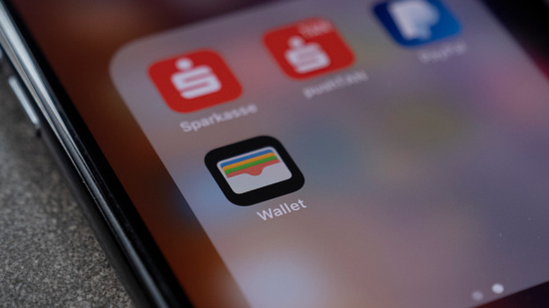 Apple's Wallet app icon in a folder.
