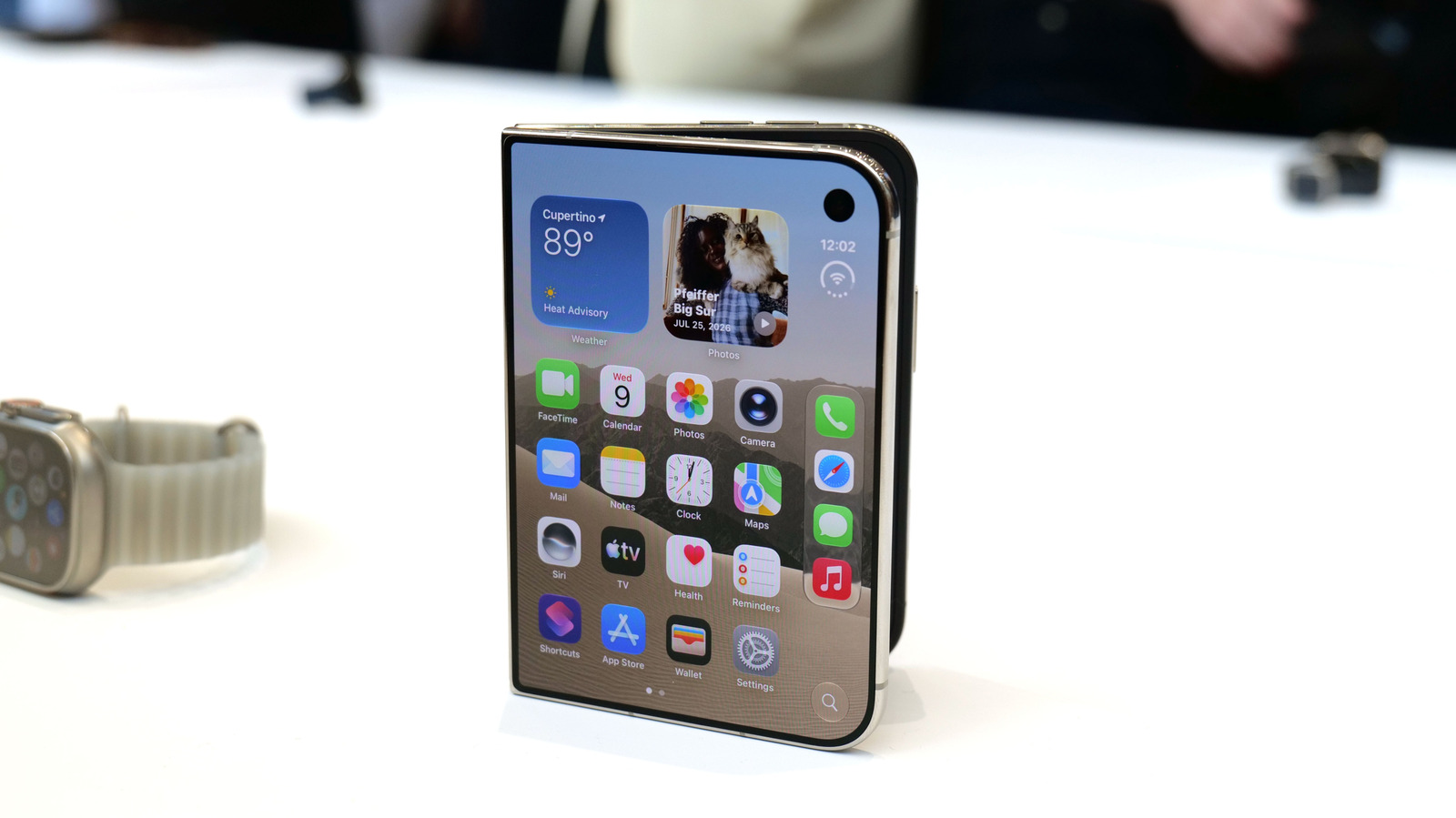 iPhone Duo hands-on: Apple's most exciting device in a decade
