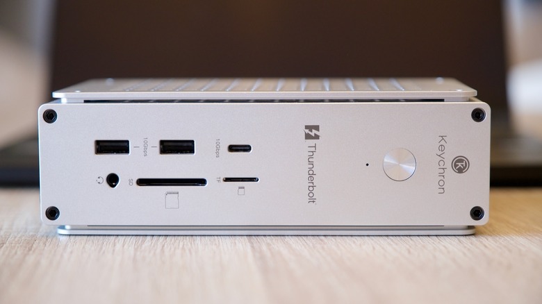 Keychron Thunderbolt 5 Dock.