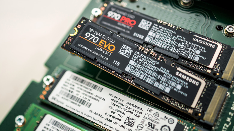 An array of NVMe SSDs installed on a motherboard.