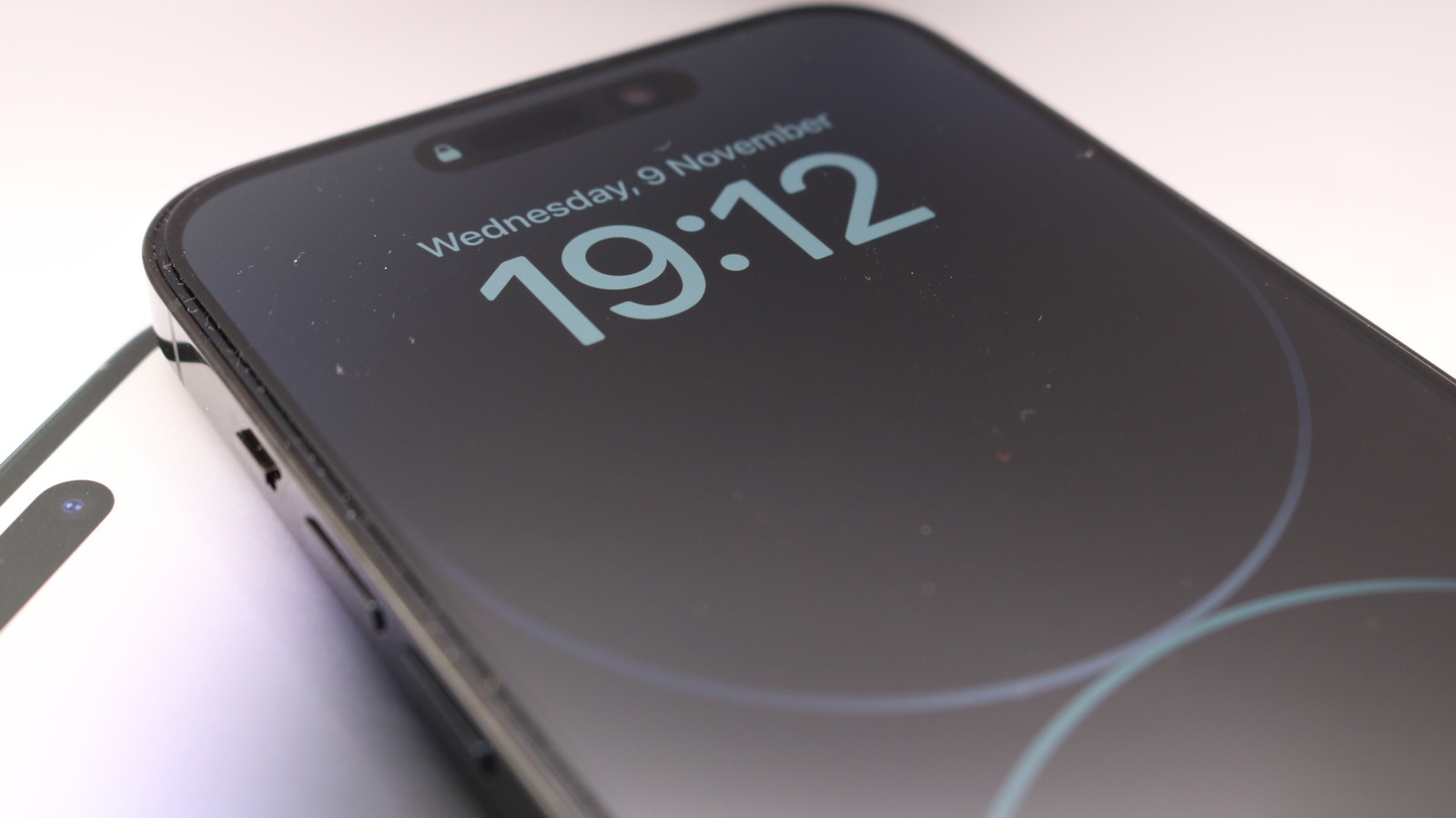 One problem with your iPhone's Always-On Display can easily be fixed