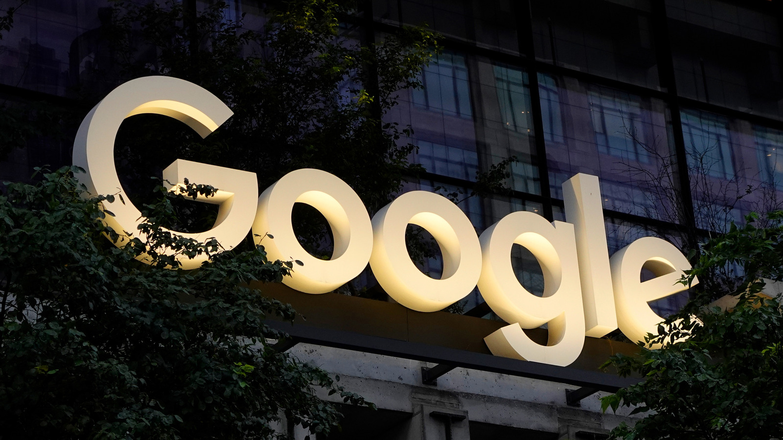 Poland's antitrust regulator accuses Google of unfair market practices
