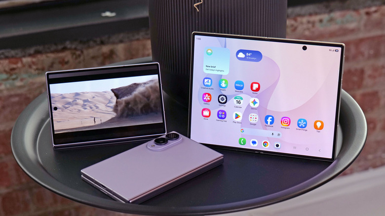 The all-new and wider base version of the Samsung Galaxy Z Fold 8.