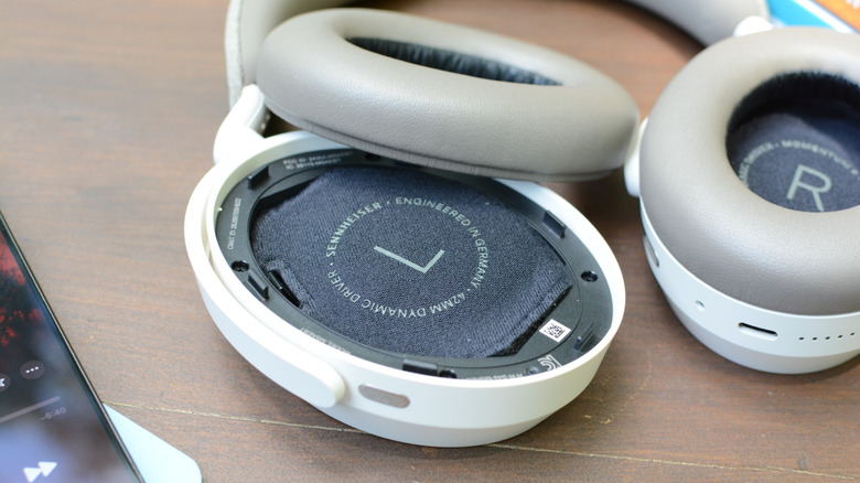 The Momentum 5's replaceable battery is behind the left ear pad