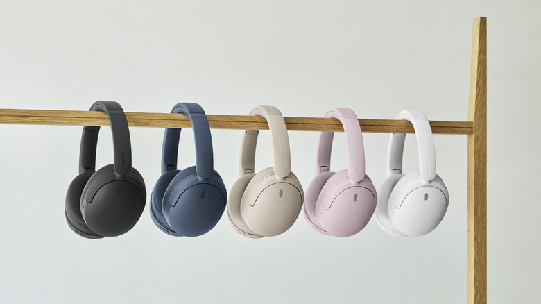 Sony's WH-CH730N headphones