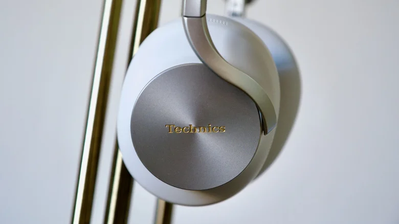 Technics EAH-A1000