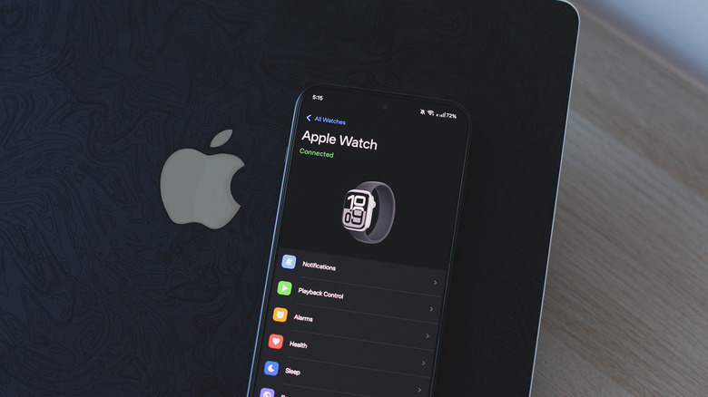 Merge Watch app on an Android phone.