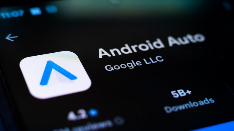 Google Play Store listing for the Android Auto app by Google LLC.