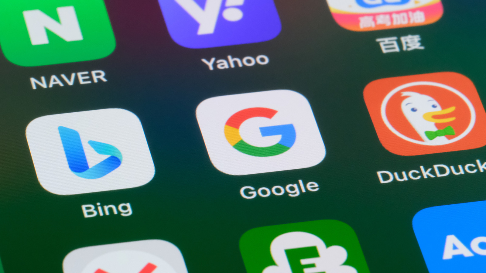 https://www.engadget.com/img/gallery/uk-competition-watchdog-wants-to-give-android-and-chrome-users-more-search-engine-choices/l-intro-1790162368.jpg