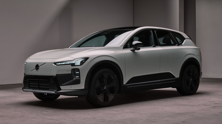 Volvo EX60 EV SUV