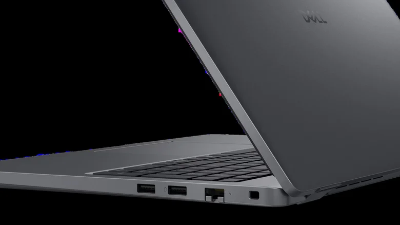 Dell's Pro 16 laptop and its USB ports with a battery symbol next to it