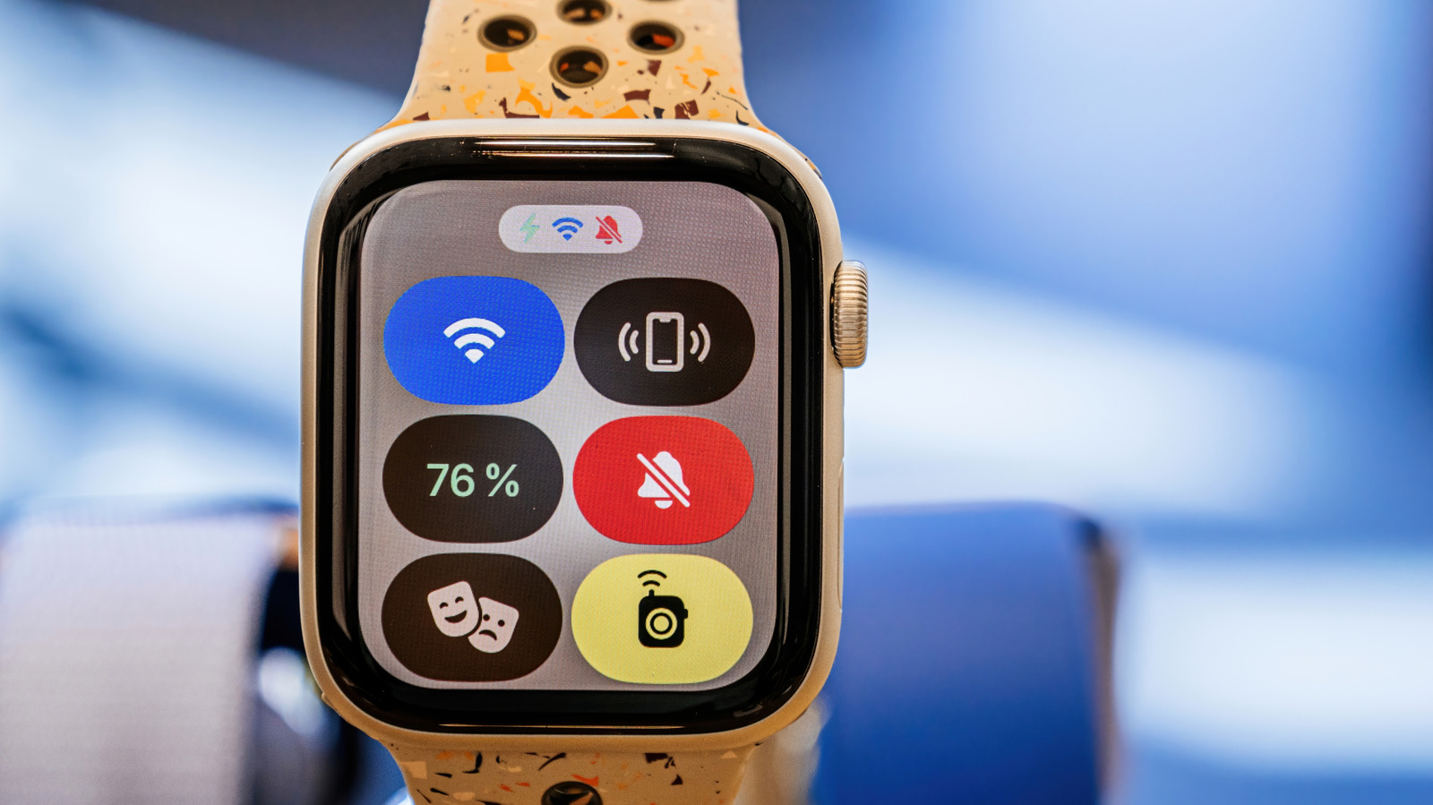 What is Theater Mode on your Apple Watch and when should you use it?