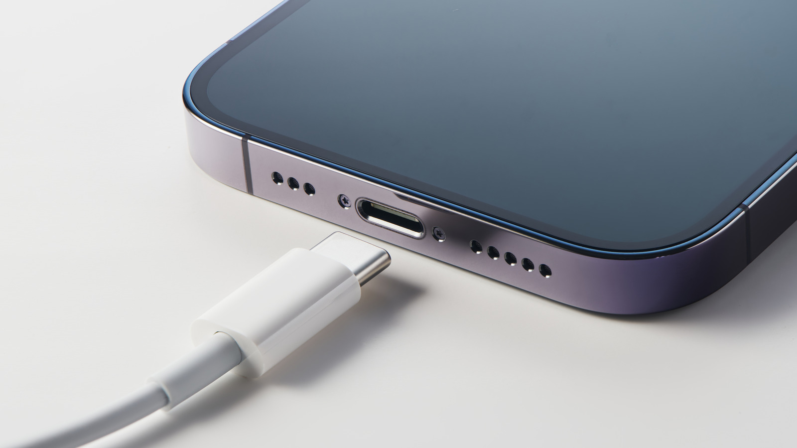 What's the fastest charging speed your iPad or iPhone port can handle?