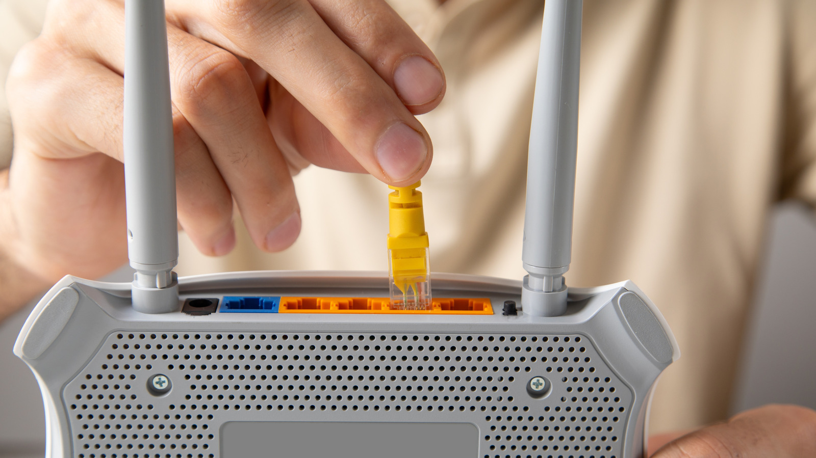 https://www.engadget.com/img/gallery/whats-the-point-of-the-2-5g-ethernet-port-on-your-router/l-intro-1792014156.jpg